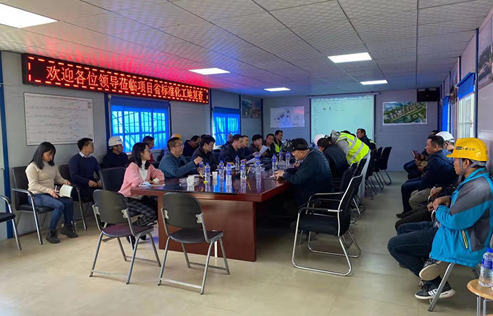 1608255888310125.jpg xiao檢查組一行到空港項目進(jìn)行省標準化工地復查2.jpg