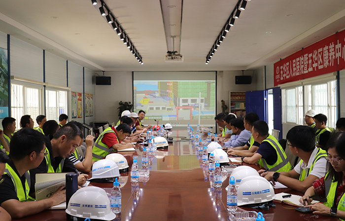 1627609331738469.jpg xiao 公司在五華醫院項目部開(kāi)展標化工地學(xué)習交流1.jpg